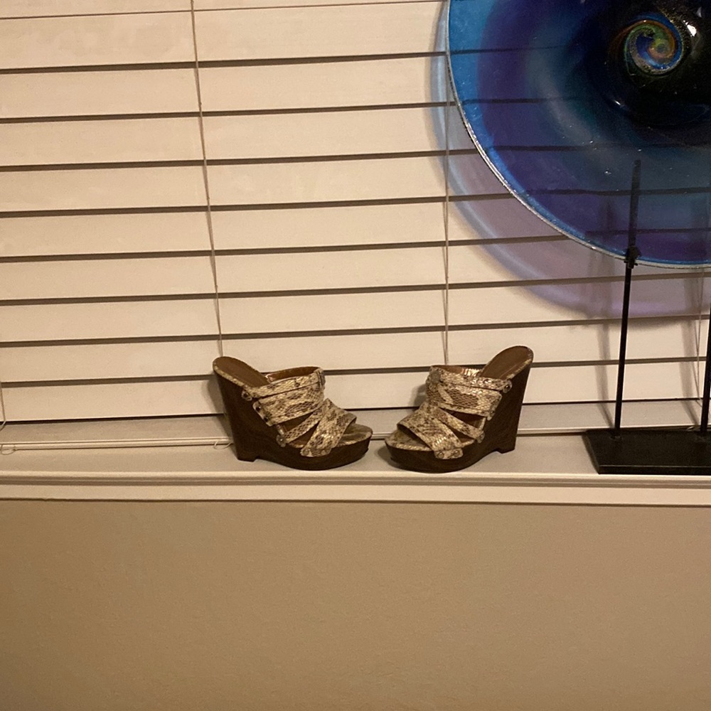 BCBG, Beige & Tan Snake Skin Print Platform Slides